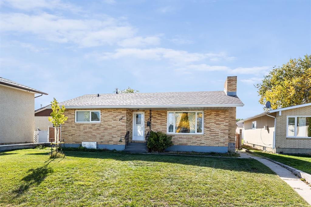 2371 24 Street SE, Medicine Hat