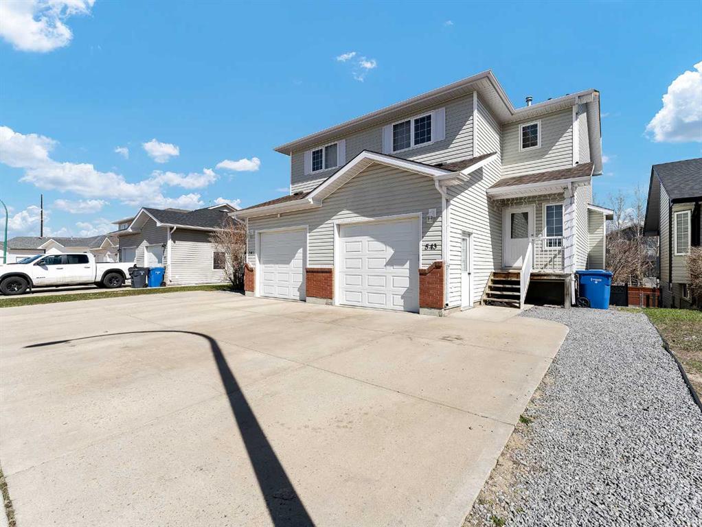 543 Stark Way SE, Medicine Hat